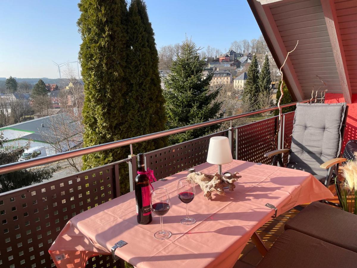 Tolle Ferienwohnung Mit Loggia In Schauenstein 100Qm Bei Hof An Der Saale Frankenwald Dış mekan fotoğraf